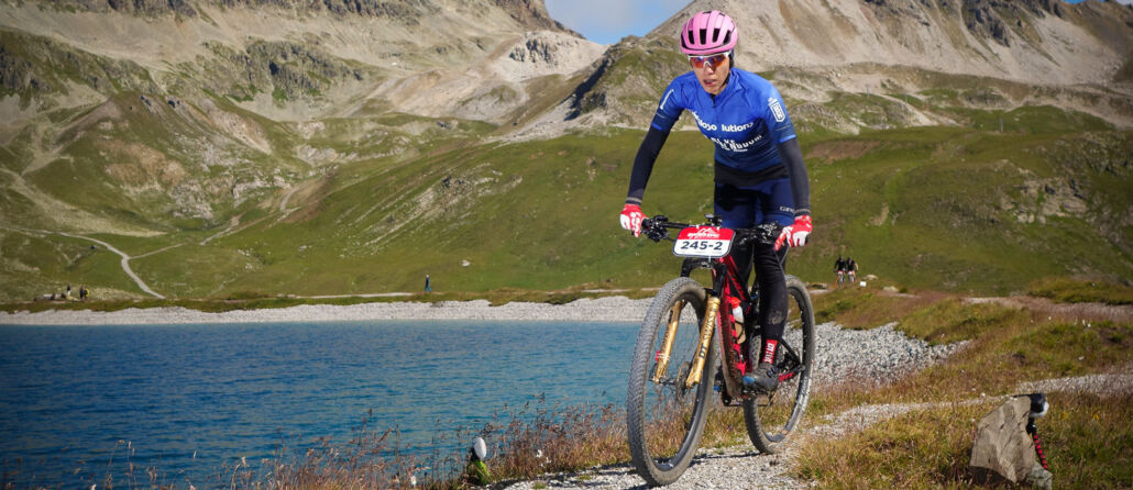 دوچرخه سوار زن شیرازی در سوئیس نائب قهرمان شد