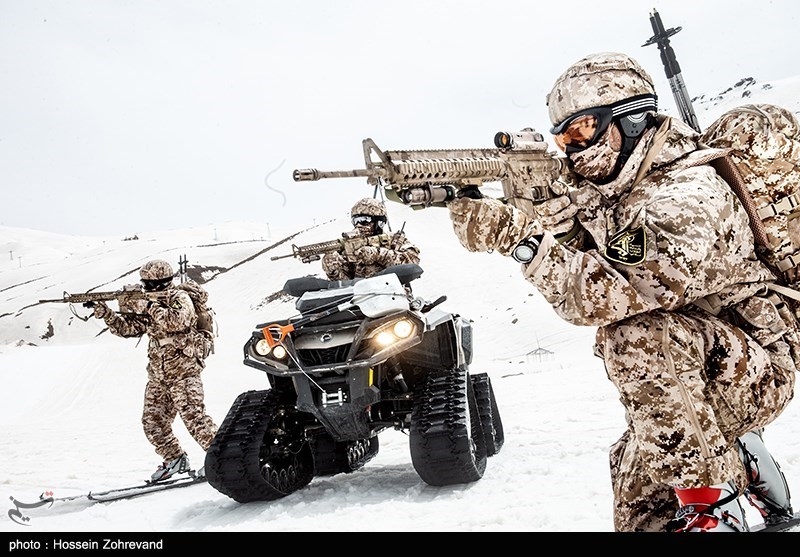 تصاویر تمرین رزم در برف نیروها و رزمندگان تیپ‌های نیروی ویژه