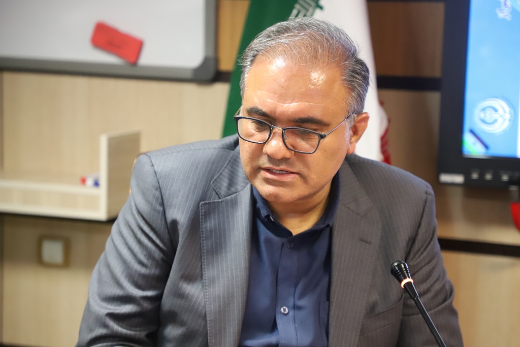 رئیس دانشگاه علوم پزشکی شیراز:مردم به مناطق جنوبی فارس و کشور سفر نکنند