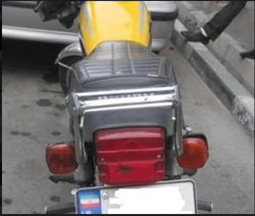 کشف موتورسیکلت سرقت شده آذربایجانی در قیروکارزین فارس