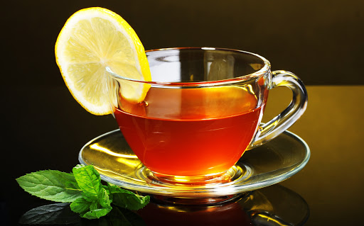 مضرات عجیب مصرف بیش از حد چای با لیمو ترش
