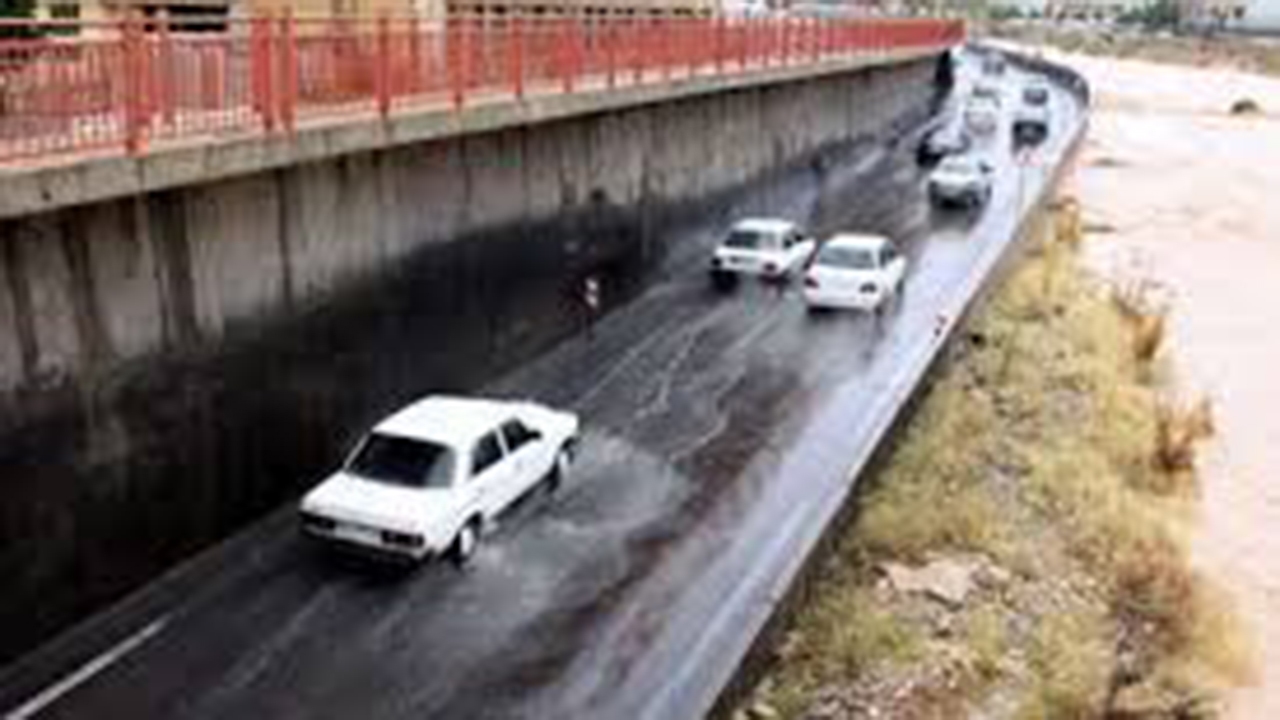 آخرین وضعیت بارش شدید باران در استان فارس تا ساعت ۱۴ روز ۱۶ آدز